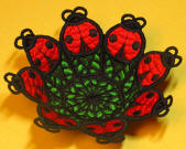 freetandng lace ladybug candy cup